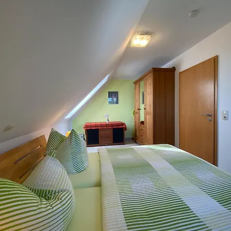 Ferien-im-sommergarten37c-auf-der-sonneninsel-usedom * Karlshagen